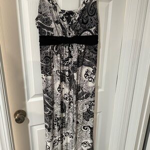 Soma Black and White Paisley Maxi Dress with Waist Band
